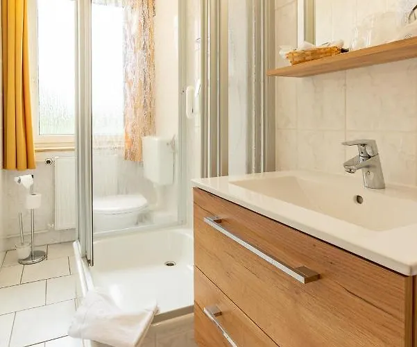 & Restaurant Stadt 3* Гентин