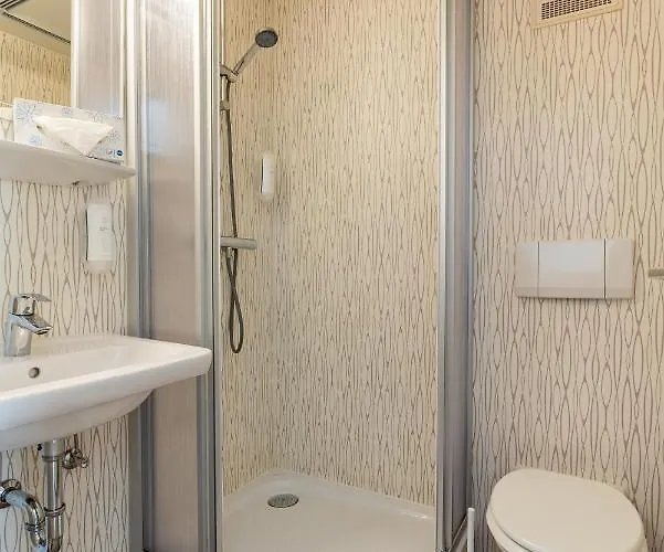 & Restaurant Stadt 3*